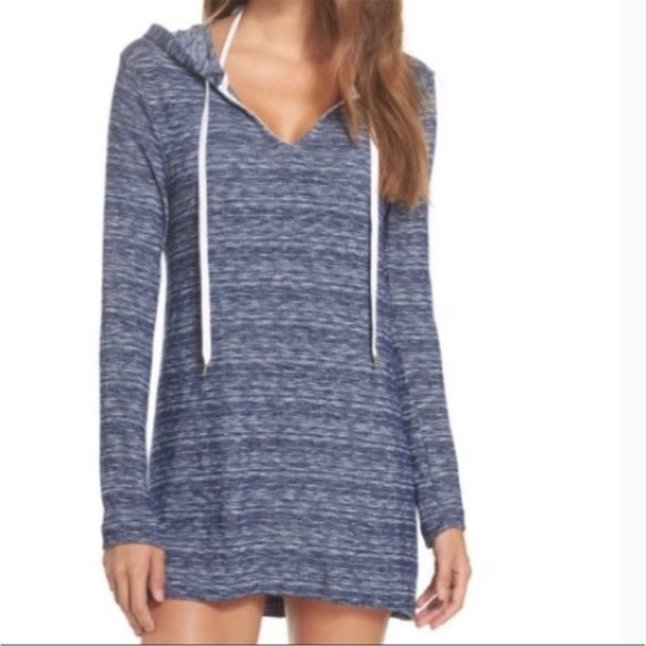 La Blanca Hooded Beach Coverup - Picture 1 of 5